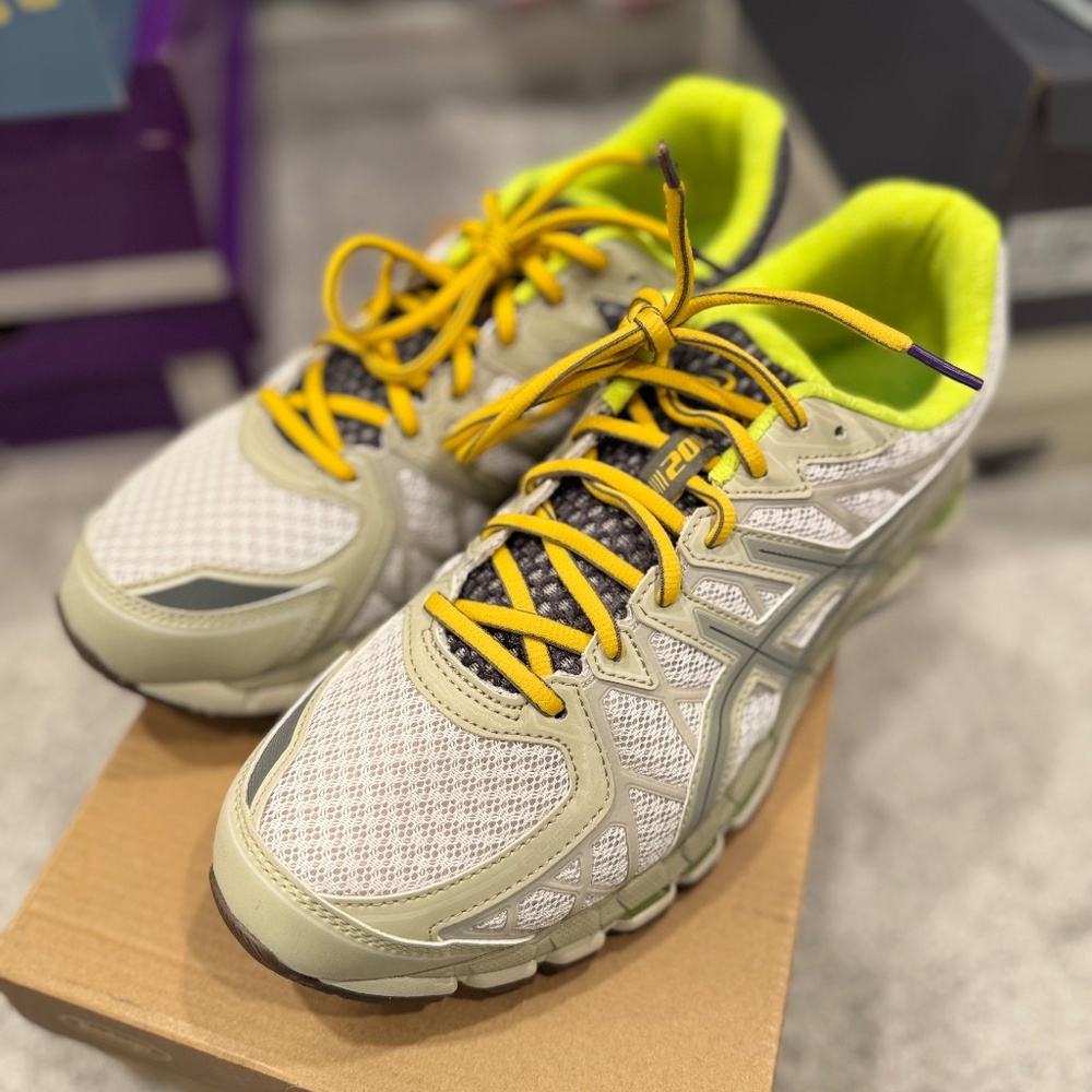Ascics Gel Kayano 20 x Bodega mens running shoes sz 10